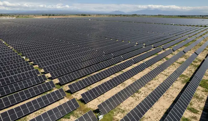 Argentyna: era po RenovAR – wzrost PV, magazyny energii i popyt górnictwa