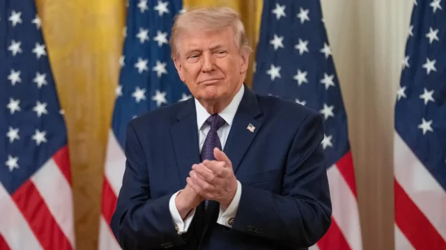 Trump przejmuje kontrolę nad 65 mld baryłek wenezuelskiej ropy