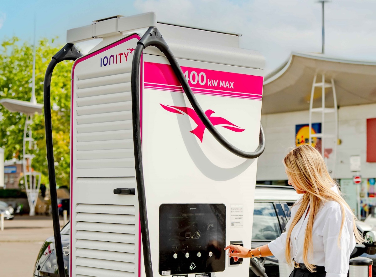 Ionity otwiera pierwszy miejski hub ładowania EV w Londynie
