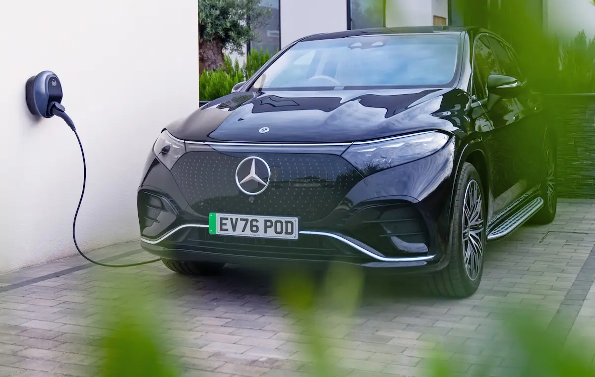 Mercedes-Benz UK wybiera Pod jako jedynego partnera do domowego ładowania EV