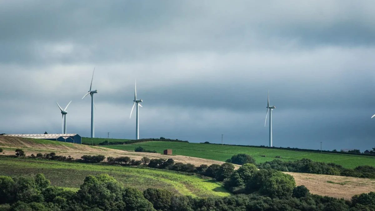 Wielka Brytania: pipeline lądowej energetyki wiatrowej przekracza 50 GW