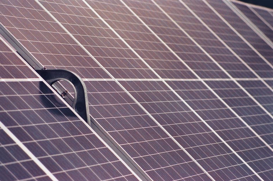Europejscy operatorzy sieci przygotowani na zaćmienie Słońca – stabilność systemu zapewniona