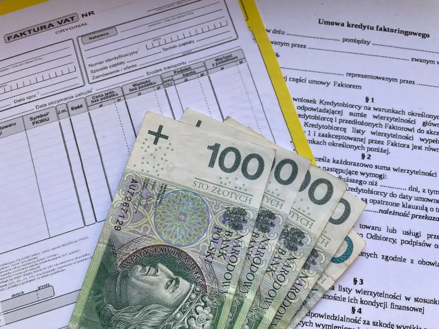 Sprzedawcy zobowiązani na 2027 rok: operatorzy mają czas do 15 września na przekazanie danych do URE