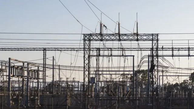 Australia: rekordowy potencjał 40 GW w projektach OZE zapewnia stabilność sieci