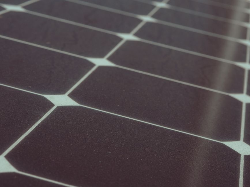 Rekompensaty za redysponowanie instalacji PV w sierpniu 2026 – co musisz wiedzieć