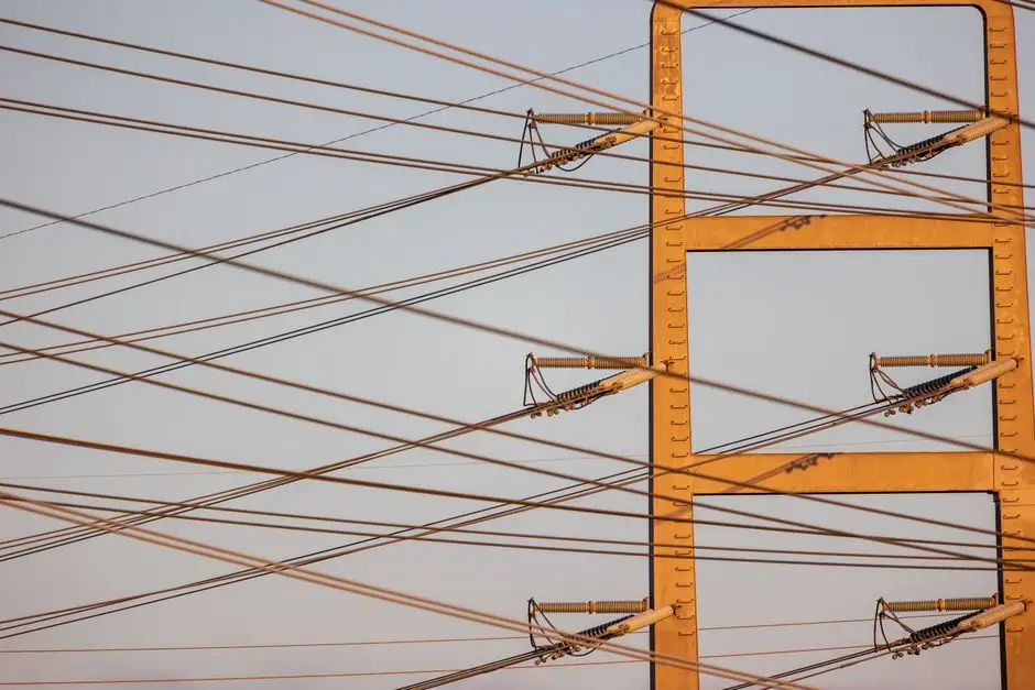 Projekt „Cable Age” wykorzystuje sztuczną inteligencję do szacowania wieku kabli niskiego napięcia