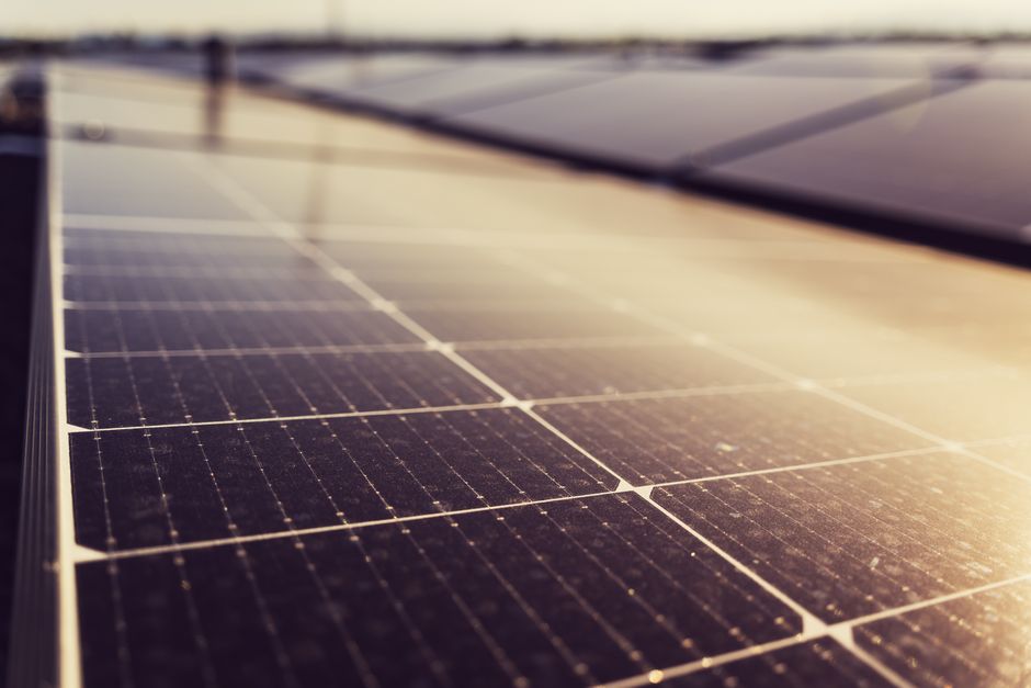Nowe zasady pomocy na instalacje OZE dla społeczności energetycznych