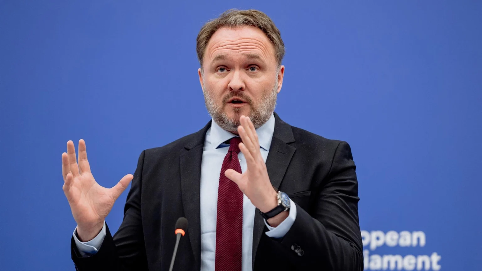 KE apeluje o oszczędzanie gazu i prądu przed zimą. Poziom rezerw jest wyjątkowo niski
