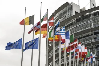 Germanwatch: Trójkąt Weimarski musi przyspieszyć zieloną transformację UE przed wyborami 2027