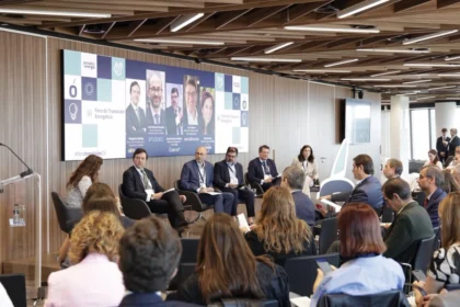 IV Foro de Transición Energética: redes, electrificación y moléculas verdes w centrum uwagi
