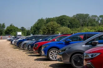 Nowy program szkoleniowy dla dealerów samochodów używanych – EV Retail Ready