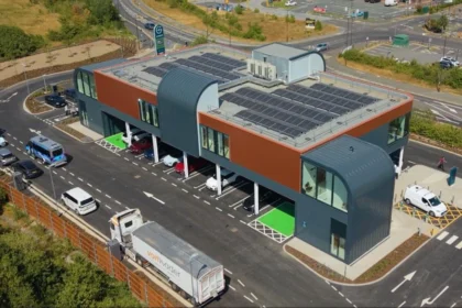 Gridserve i Voltloader łączą siły na rzecz ładowania elektrycznych ciężarówek