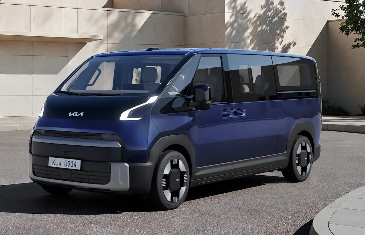 Kia PV7 – nowy elektryczny van pasażerski zadebiutował na targach IAA Transportation 2026