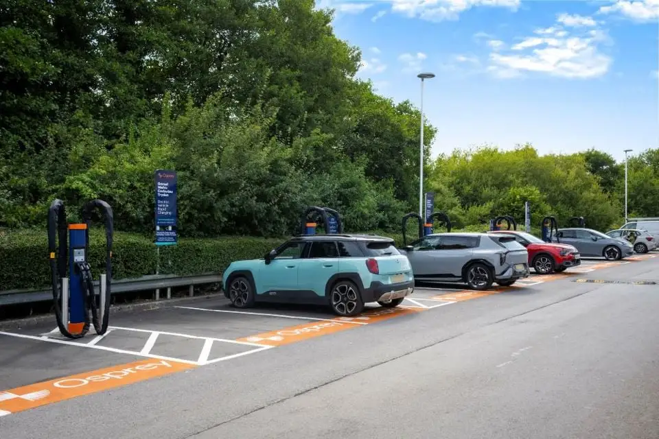 Osprey wprowadza technologię Autocharge do ładowania EV