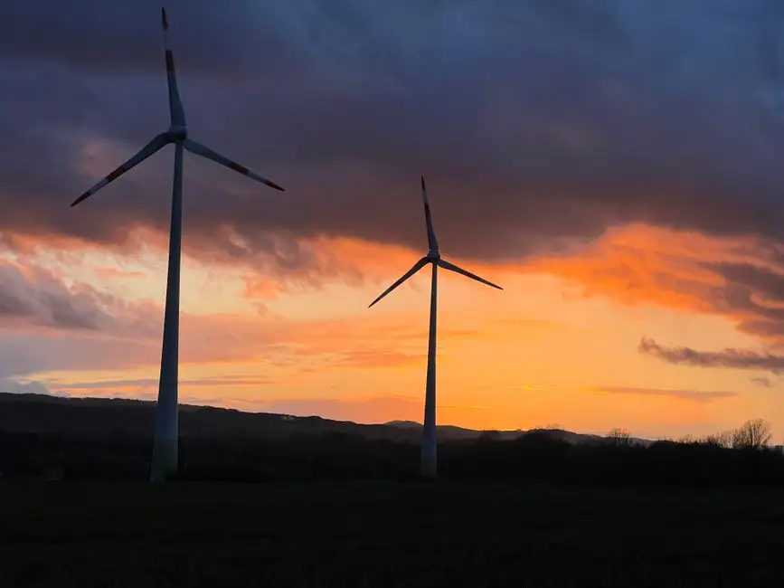 WindEurope: rekordowy rok dla energetyki wiatrowej w Europie