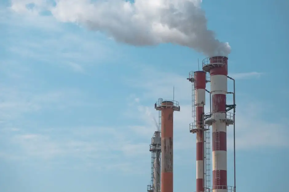 Reforma ETS: więcej emisji CO2 i marginalne korzyści dla firm