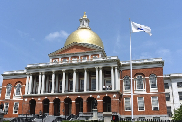 Massachusetts przeznacza ponad 40 mln dolarów na magazyny energii