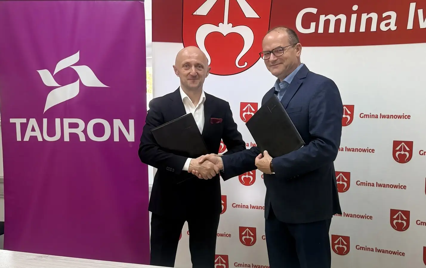 Gmina Iwanowice pionierem nowego modelu oświetlenia LED od TAURONA