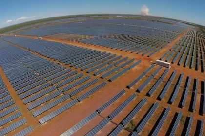 Renesans OZE w RPA: do 2035 r. zielona energia wyprzedzi konwencjonalną