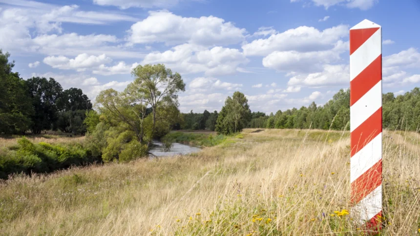 Szkody wojenne a ubezpieczenie nieruchomości na terenach przygranicznych
