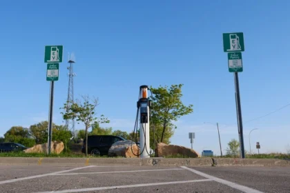 EVX zapowiada australijską ładowarkę DC do pojazdów elektrycznych
