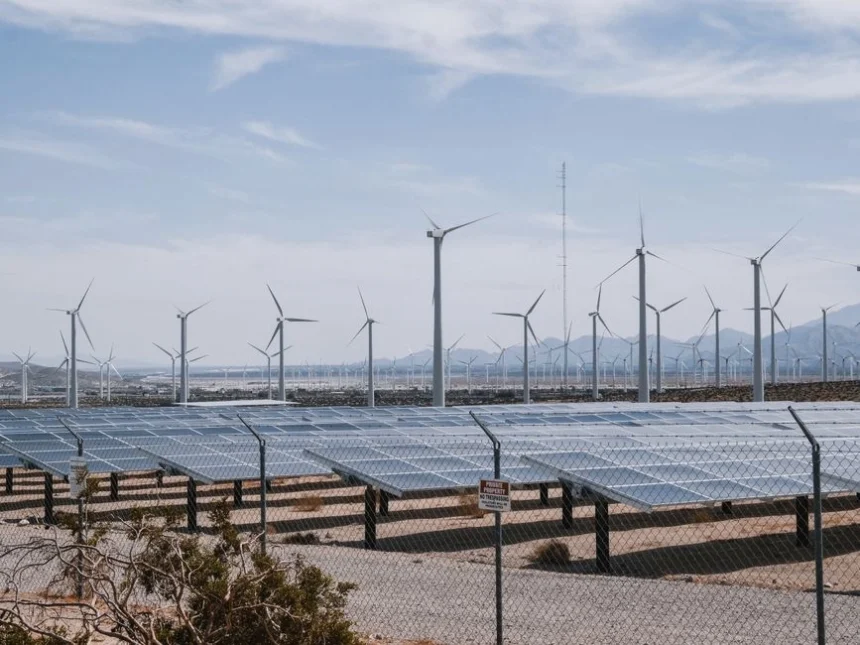 Fer X: GSE celuje w bando na 15 października. W grze 6,4 GW PV i 3,5 GW wiatru
